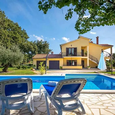 Petra Apartament